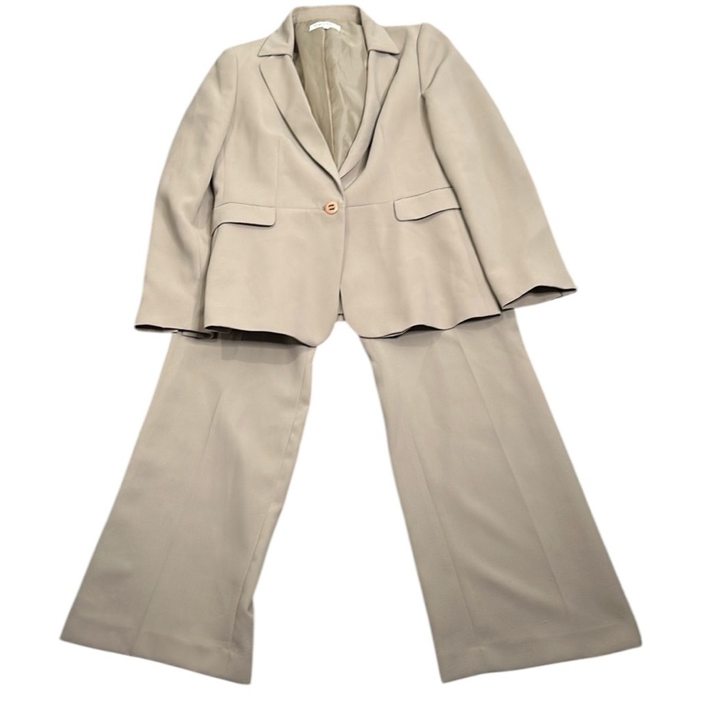 Calvin Klein beige blazer suit size 12 office career professional classic